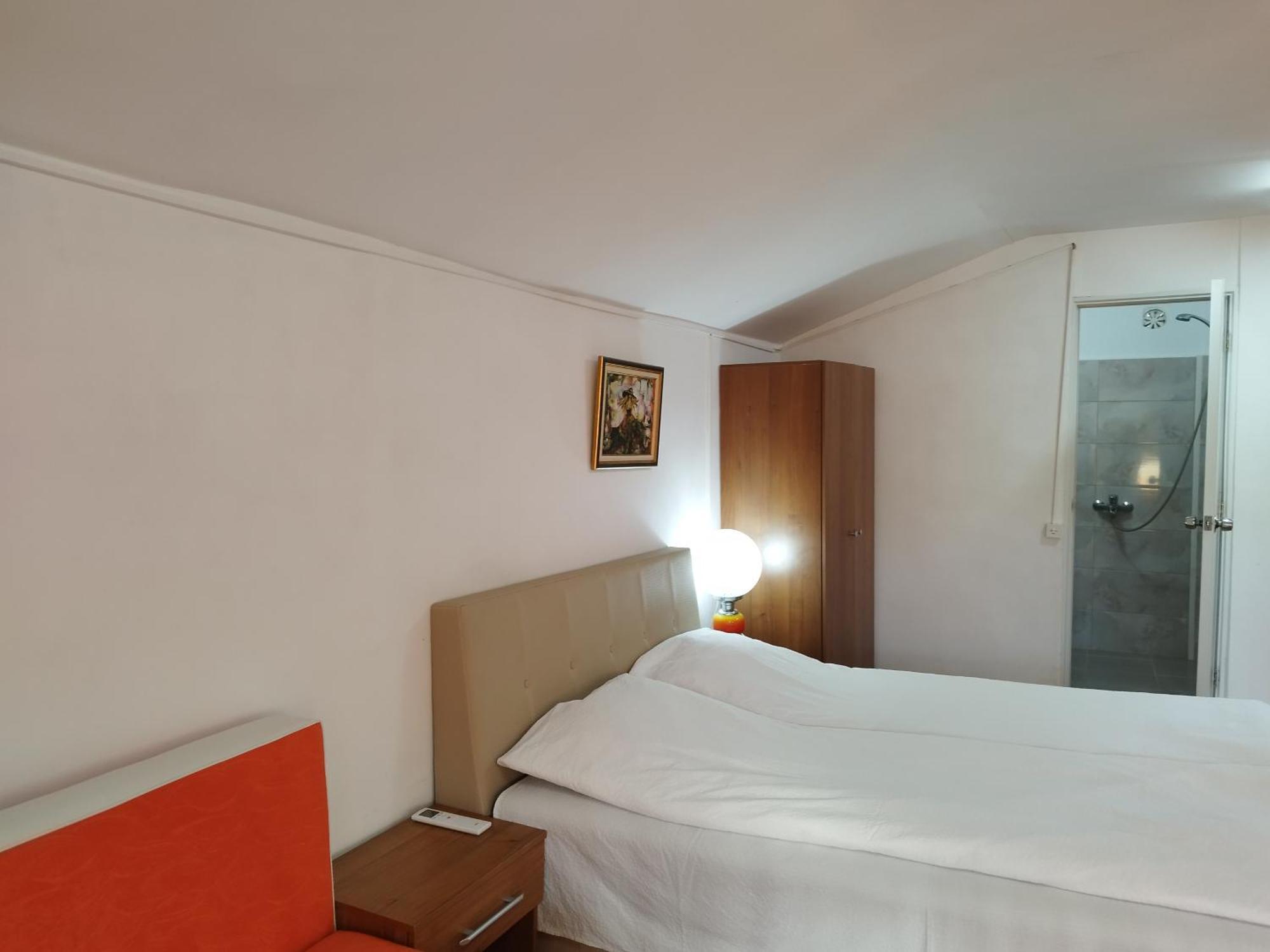 Villa Jun Guest House ベログラドチク エクステリア 写真
